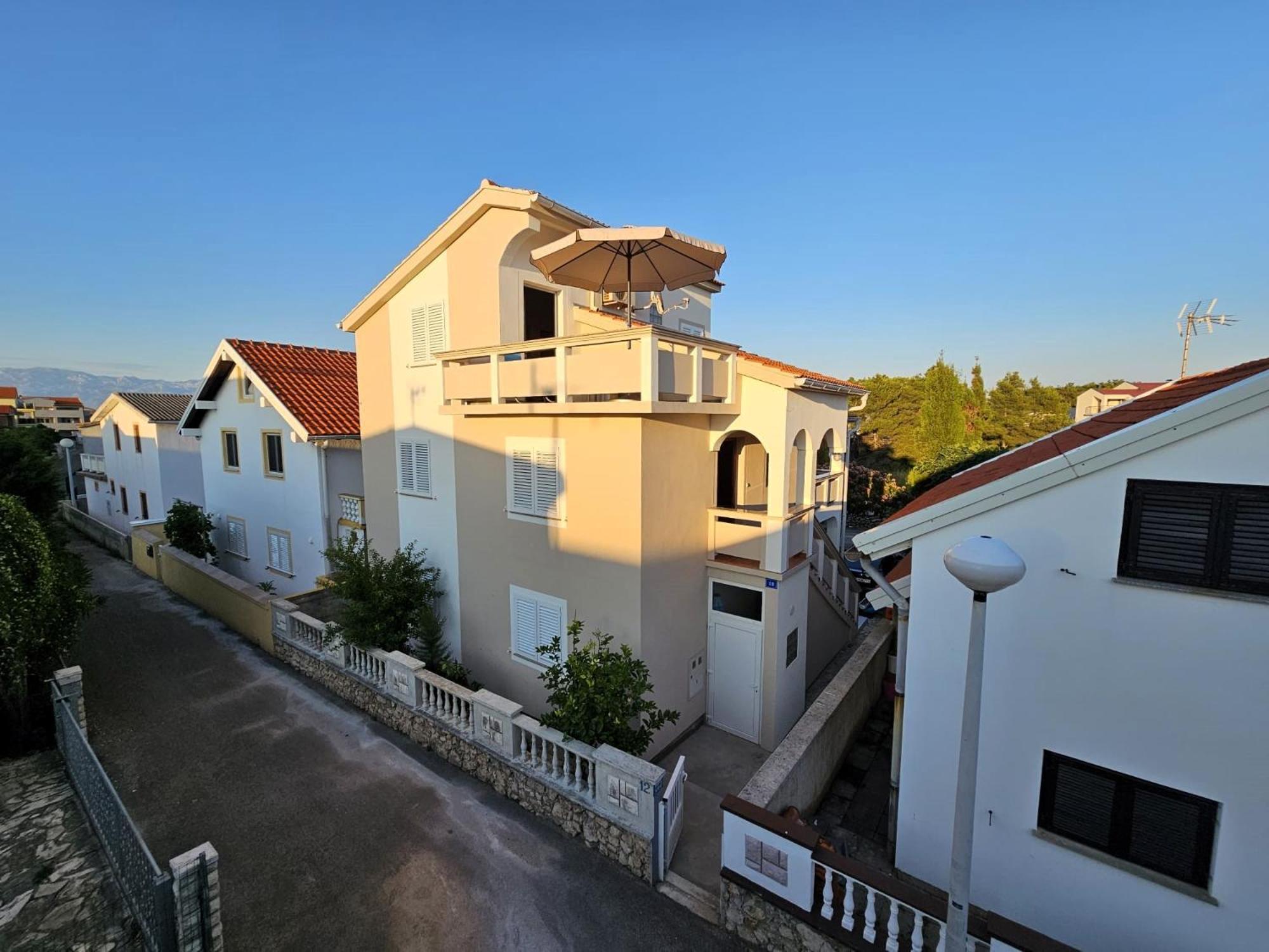Apartmani Juric Вир Екстериор снимка